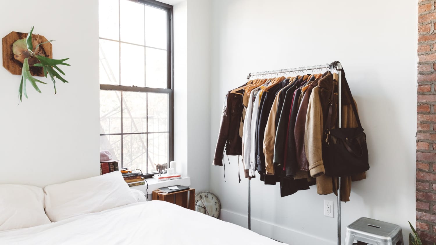 Clothes rack for studio apartment best sale